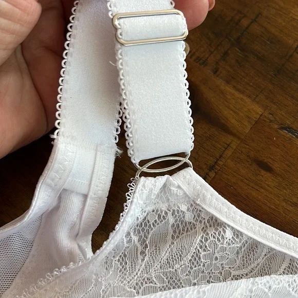A BRAND NEW GLAMORISE BRA - Picture 3 of 6